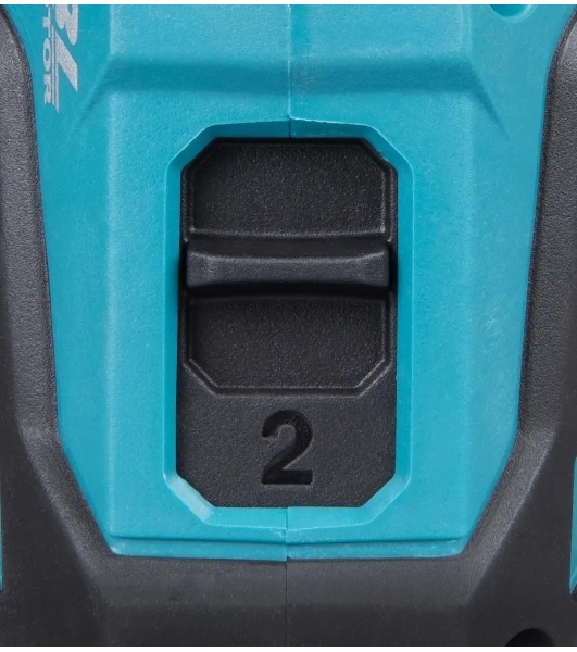 Дрель-шуруповерт Makita DDF490SFJ 12, 18 В, 3 Ач, 50 Нм, бесщеточный