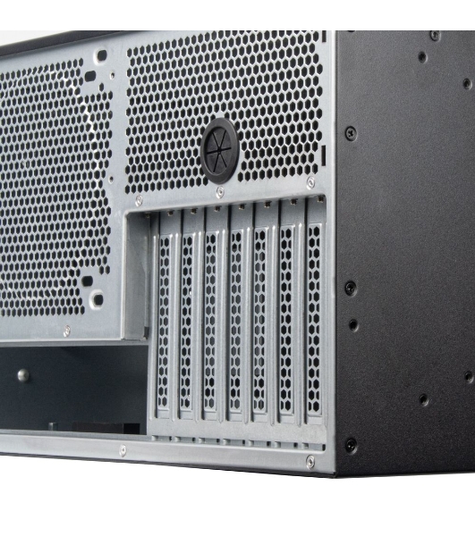 Компьютерный корпус Silverstone SST-RM51