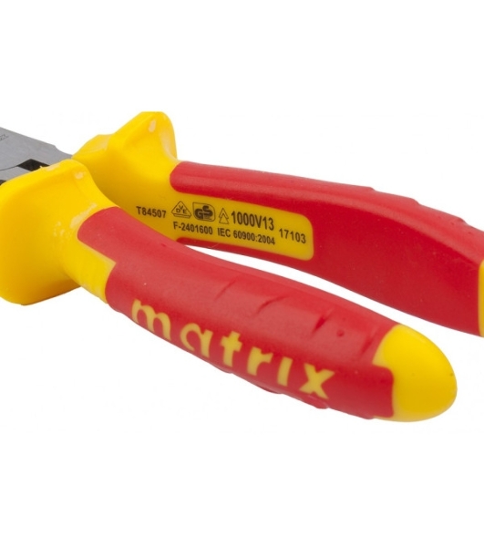 Длинногубцы прямые Matrix Insulated 17103 200 мм, двухкомпонентные рукоятки PROFESSIONAL