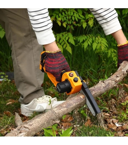 Пила цепная аккумуляторная DEKO DKCHS 20-6 PRO, 4' и 6', 20В, 2x2.2Ач, 2 шины и 2 цепи