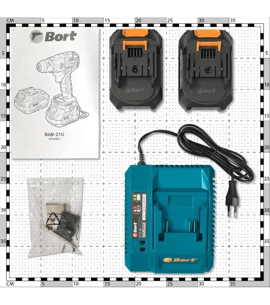 Дрель-шуруповерт Bort BAB-21U, 18 В, 4 Ач, 100 Нм, бесщеточный