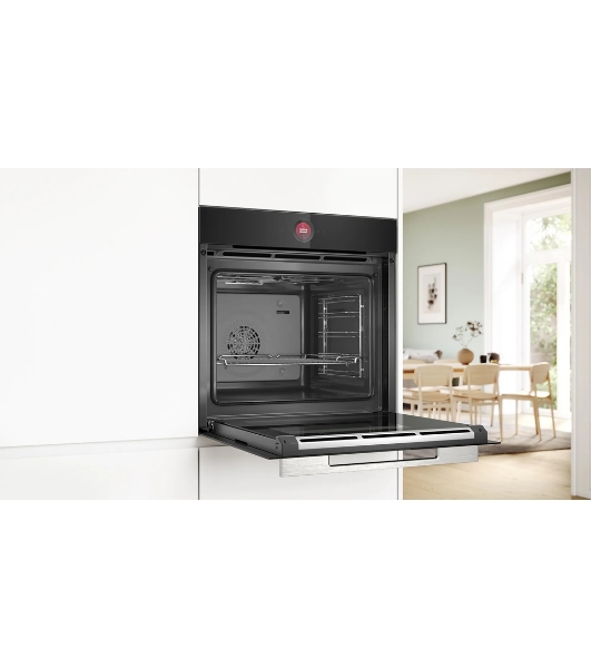 Духовой шкаф электрический Bosch HBG7341B1 черный