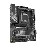 Материнская плата Gigabyte B650 GAMING X AX V2, AM5, AMD B650, 4xDDR5, 4xSATA, 3xM.2, 1xPCI-E 4.0 x16, 2xPCI-E 3.0 x1, 1xUSB-A 3.2 Gen 2, 3xUSB-A 3.2 Gen 1, 1xUSB-C 3.2 Gen 2, 1x 2.5Gb LAN, 3x3.5 мм, 7.1, ATX, фото3
