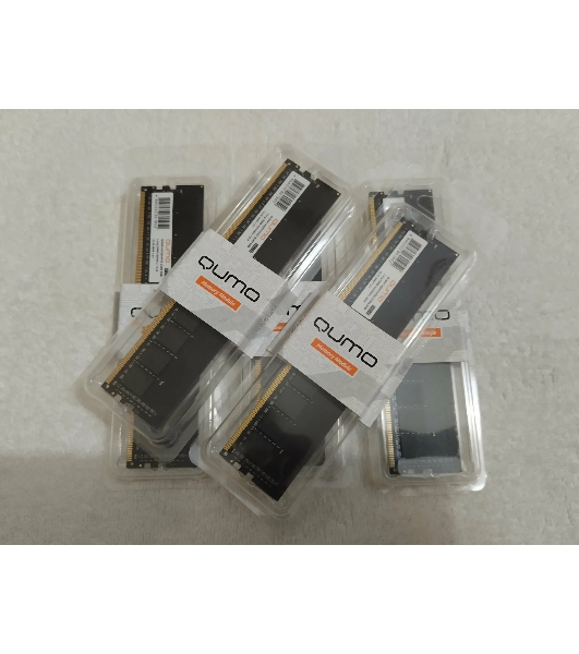Оперативная память Qumo, DDR4, 8GB (1x8GB), 3200MHz, CL22, DIMM