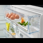 Встраиваемый холодильник Electrolux ENP7TD75S, комбинированный No Frost, Размеры ВxШxГ [мм]: 1884x696x549, сенсорное управление с символьным дисплеем, Динамическая система охлаждения в холодильной камере, система охлаждения в морозильной камере - No Frost, крепление дверцы на направляющих, A++ класс энергопотребления, Большой ящик на телескопических направляющих, MultiSpace, Flexi shelf, Инверторный компрессор, фото4