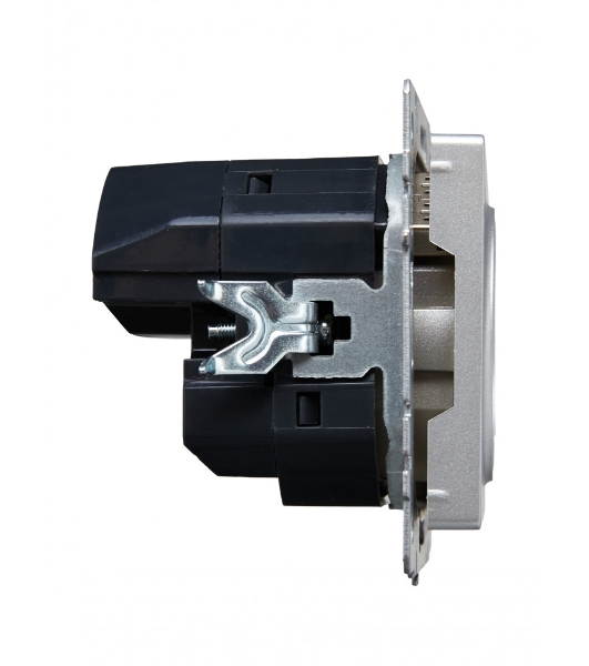 Розетка 1-местная IEK BRITE РЮш10-2-БрА (BR-R14-16-U21-D31-K47) с заземлением, с защитными шторками, 16А, с USB A+A 5В 3,1А, алюминий