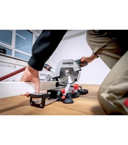 Торцовочная пила Metabo KS 216 M Set 1100Вт 5000об/мин d=216мм