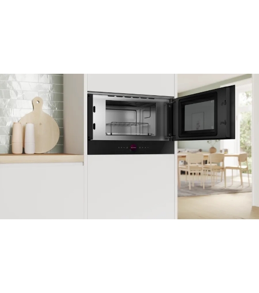 Встраиваемая микроволновая печь Bosch BER7321B1 900Вт, 5 режимов, кварцевый гриль,инвертер, 21 л, черный, петли справа