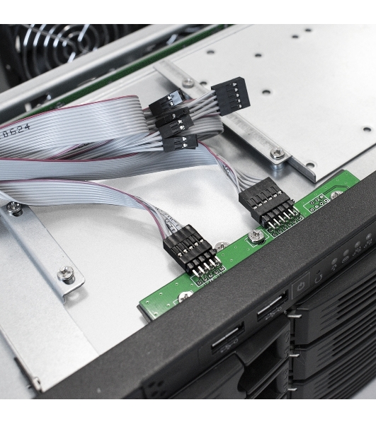 Серверная платформа ExeGate EX292419RUS Pro 3U660-HS16 (RM 19', высота 3U, глубина 660, Redundant БП 2x550W, 16xHotSwap, USB)
