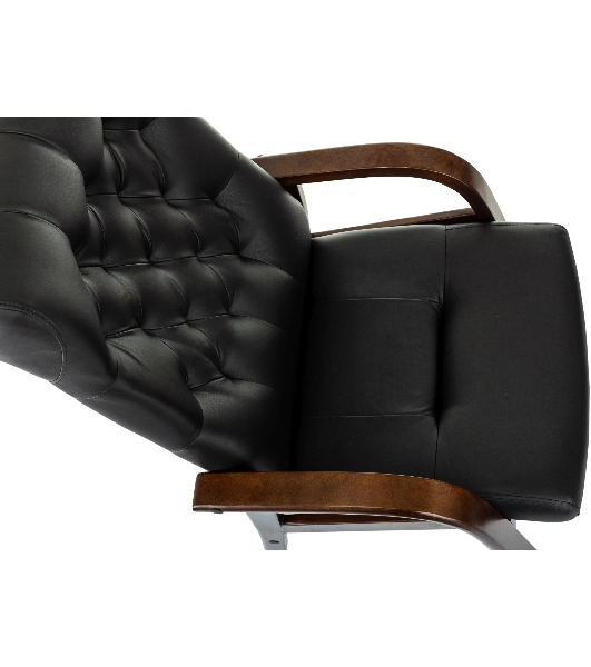 Кресло офисное Бюрократ T-9928WALNUT-CF черный, кожа, на ножках, дерево