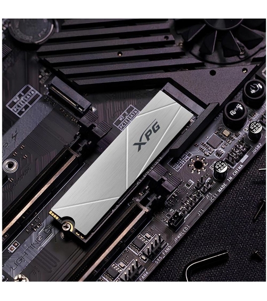 Накопитель SSD ADATA XPG GAMMIX S60, 2Tb, PCIe 4.0 x4, M.2 2280, NVMe, R/W 5000/4200, с радиатором