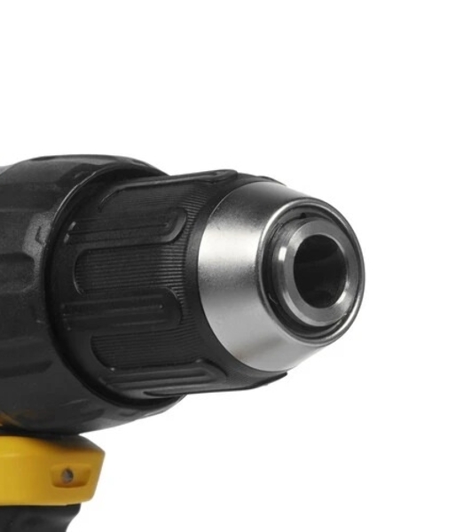 Аккумуляторная безударная бесщеточная дрель - шуруповерт XR DeWalt DCD777D2T-QW