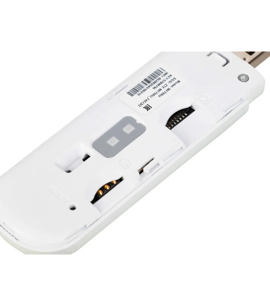 Модем 2G/3G/4G ZTE MF79RU USB Wi-Fi Firewall внешний белый
