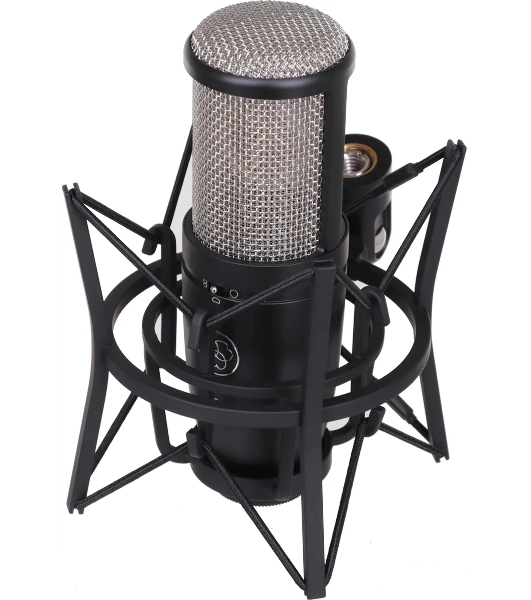 Микрофон AKG P420 3101H00430