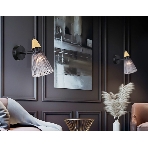 Настенный светильник Ambrella light LH58118 BK/LW/SM черный/светлое дерево/дымчатый E14 max 40W 180*110*200, фото 1