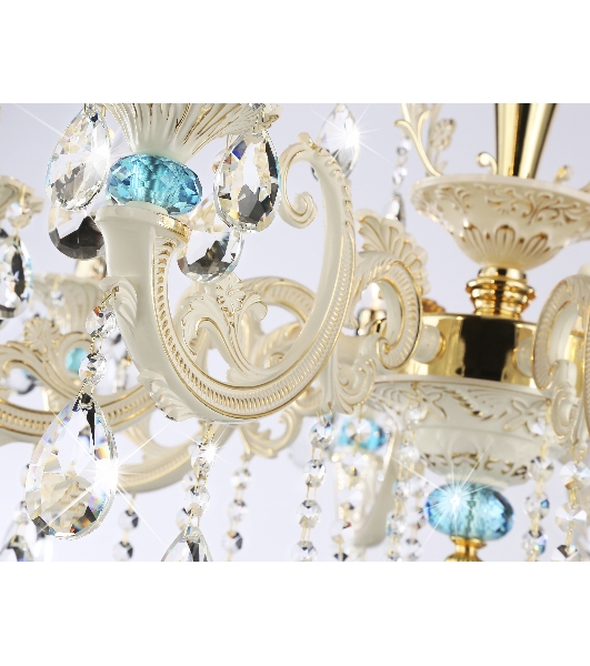 Светильник Ambrella light TR4926/8 GD/WH/CL золото/белый/прозрачный E14*8 max 40W D740*630