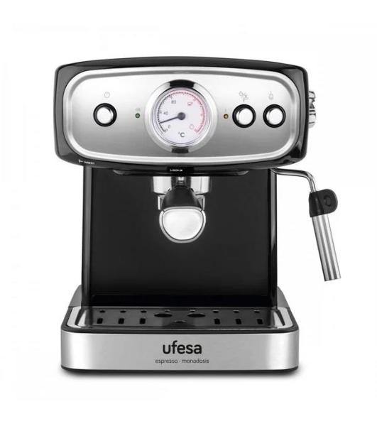 Кофеварка рожковая Ufesa CE7244 BRESCIA черный/серебристый, исп. кофе - молотый, 1.5 л, 850 Вт, 20 бар