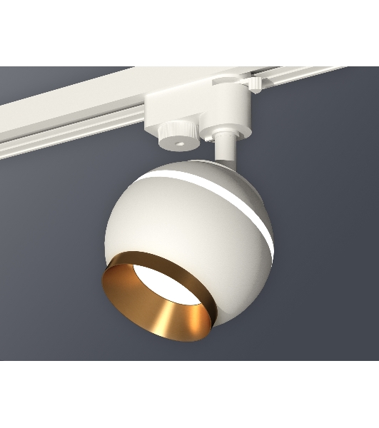 Светильник Ambrella light XT1101023 SWH/PYG белый песок/золото желтое полированное GU5.3 LED 3W 4200K (A2520, C1101, N7034)