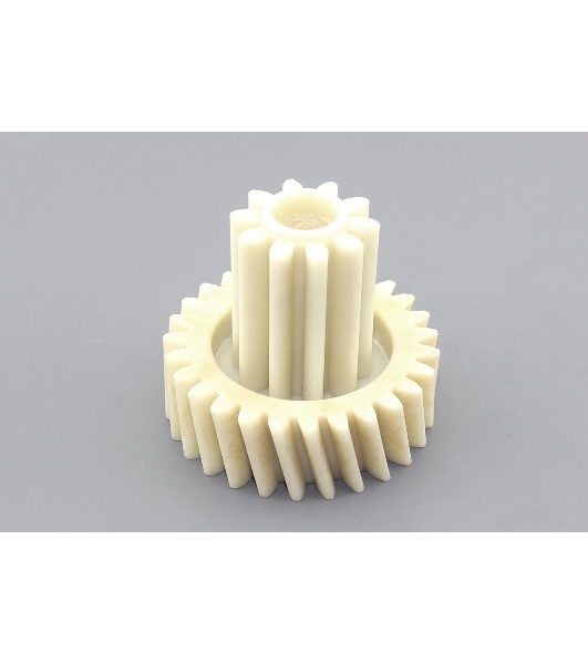 Средняя шестерня для мясорубки Kenwood KW715563