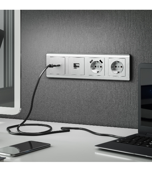 Накладка для розетки USB (cеребряный рифленый)