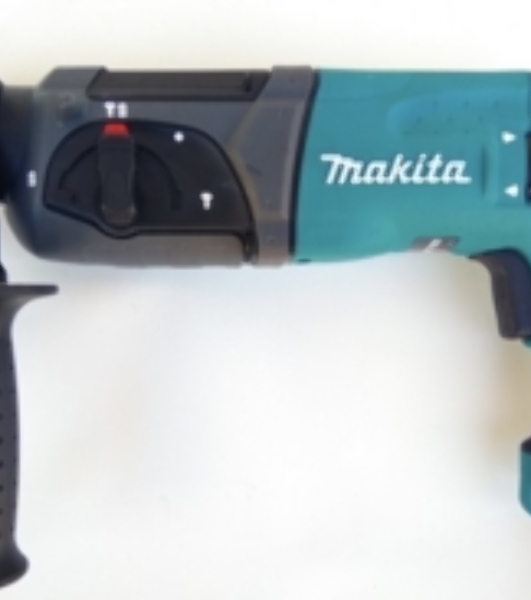 Перфоратор Makita HR2470, SDS-plus, 780 Вт, 2,4 Дж, от сети