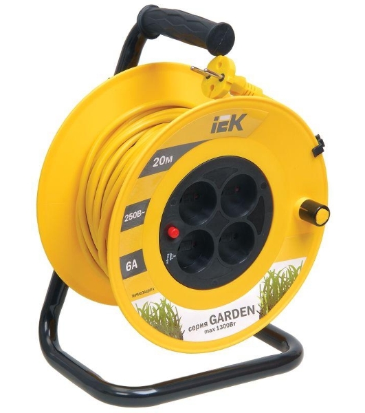 Катушка IEK WKP23-06-04-20 УК20 с т/з 4 места 2Р/20м 2х0,75 мм2 'Garden'
