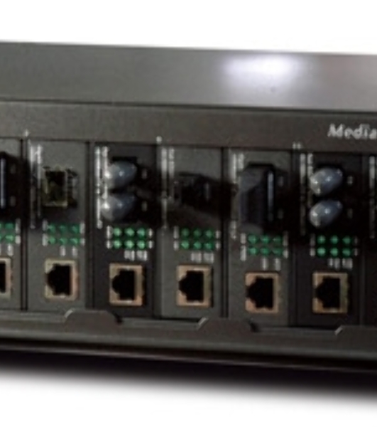 Шасси для уставнки медиаконвертеров MC-1500 15-slot 19' Media Converter Chassis