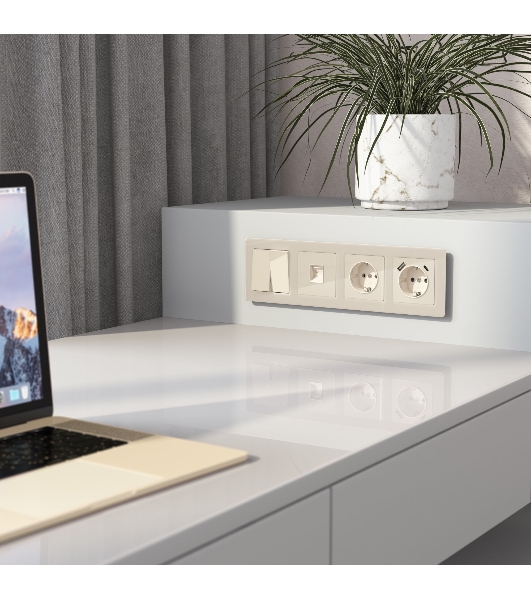 Розетка Ethernet RJ-45 (айвори акрил)