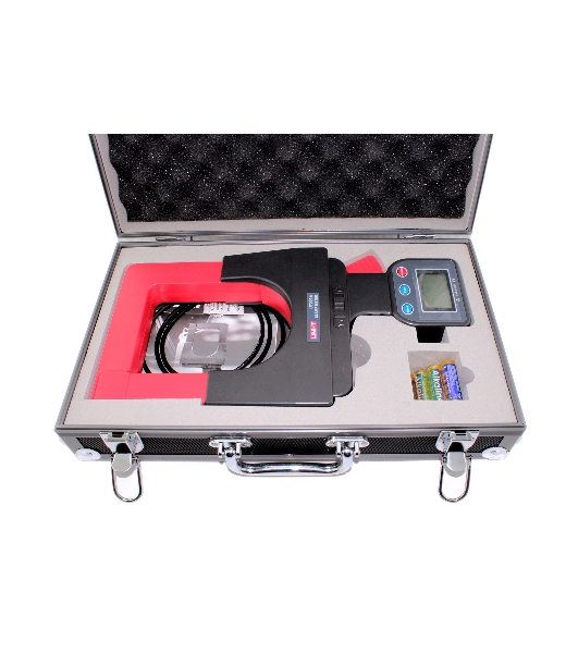 Токоизмерительные клещи UNI-T UT223A