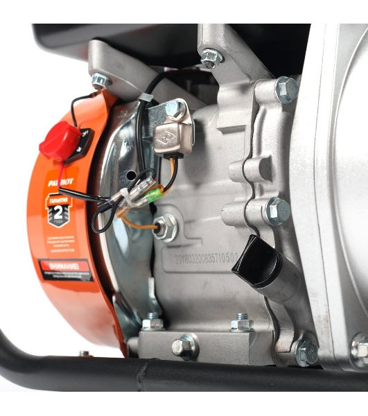 Мотопомпа Patriot MP 3060 S 335101430 Двиг. 4-т, АИ-92, 196сс, 6.5 л.с., самовсас., макс.производит.60 м/ч (1000 л/м), макс.глуб.всас.8 м., макс.нап.30 м., диам.патруб.3', бак 3,5 л, вес 25