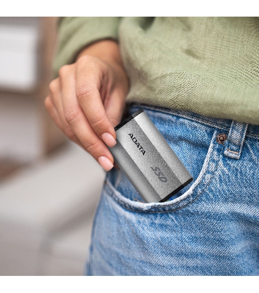Внешний SSD ADATA SD810, 2TB, USB 3.2 Gen 2x2 Type-C, R/W 2000/2000, серебристый