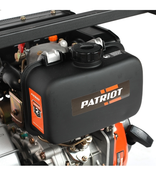 Мотопомпа Patriot MPD 3072 SFE4т дизель 296см3 5.7лс 75м3/ч 1200л/м глуб.8м напор25м 3'' бак3.5л