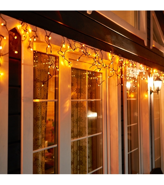 Гирлянда Neon-night Айсикл (бахрома) светодиодный, 4,8 х 0,6 м, черный провод, 230 В, диоды желтые, 176 LED
