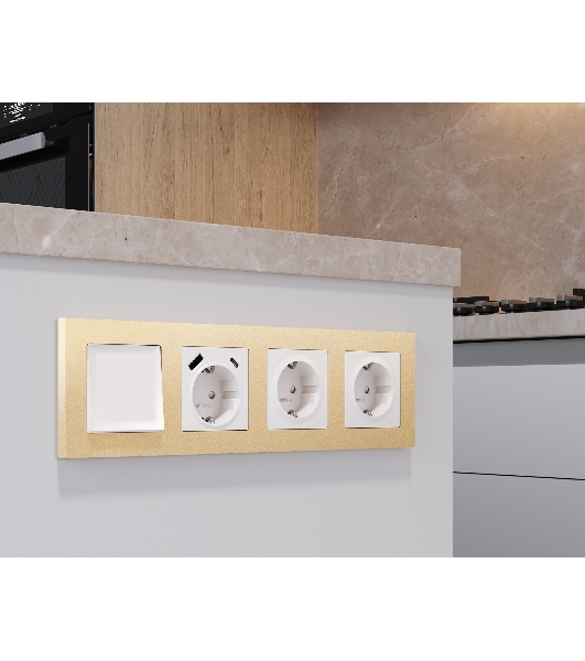 Комплект механизма электрической розетки ALFA Белый глянец 2USB A+C 20W (быстрая зарядка) с/з QUANT (AP1100, VM160) MA110010