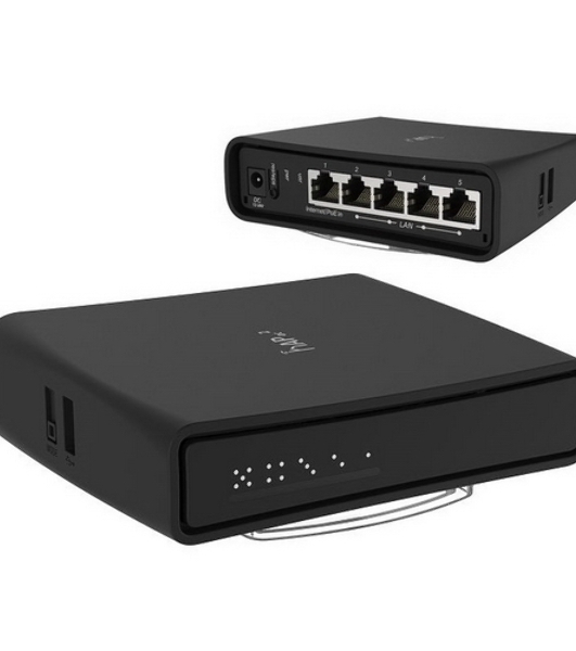 Маршрутизатор 10/100/1000M 5PORT RBD52G-5HACD2HND-TC MIKROTIK