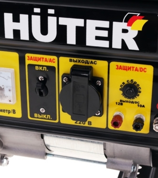 Электрогенератор бензиновый Huter DY3000L, 2.8 кВт, 67 дБ, 39 кг