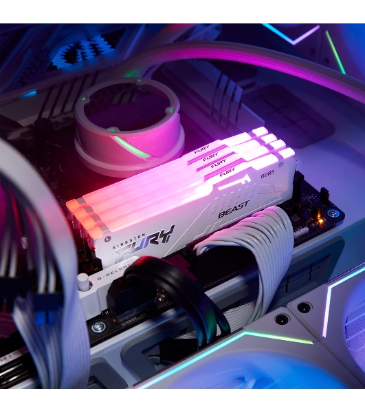Оперативная память Kingston Fury Beast, DDR5, 32Gb (1x32GB), 5600MHz, CL36, DIMM, радиатор, RGB, белый