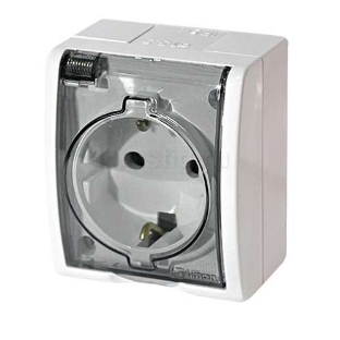 Розетка 1-м ОП Simon15 с защ. крышкой с заземл. IP54 белый Simon 1594445-030