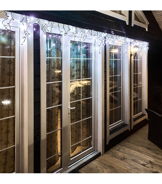 Гирлянда Neon-night Айсикл (бахрома) светодиодный, 4,8 х 0,6 м, черный провод, 230 В, диоды белые, 176 LED