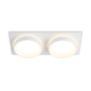 Светильник Ambrella light TN6711/2 WH белый IP44 GX53/2 max 15W 210*105*45