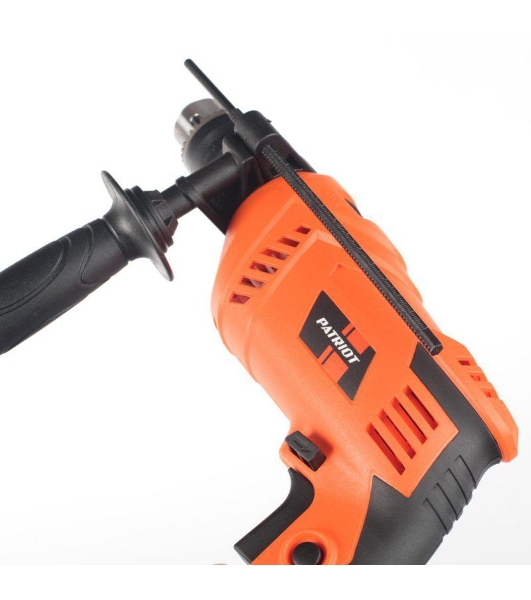 Дрель электрическая ударная PATRIOT FD 750h 120301444 с ударом, мощность 710Вт, макс.диаметр 13мм, глубиномер + дополнительная ручка