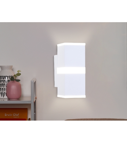 Настенный светодиодный светильник с акрилом Ambrella light FW189 SWH белый песок LED 4200K 12W 140*60*80