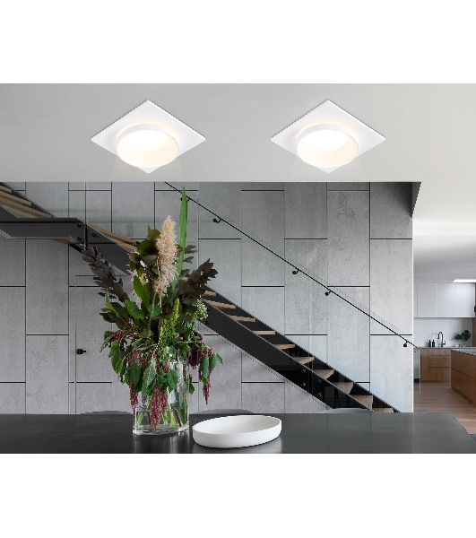 Светильник Ambrella light TN30709 WH белый GU5.3 92*92*36