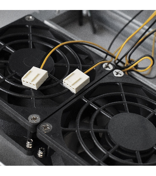 Серверный корпус ExeGate Pro 4U650-010/4U4139L (RM 19', высота 4U, глубина 650, БП 600PAS, USB)