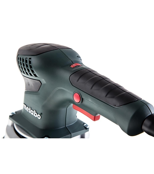 Эксцентриковая шлифовальная машина Metabo SXE 3150 600444000 310вт,150мм,3мм,эл-ка,картон, 12000 об/мин, вес 1.6 кг
