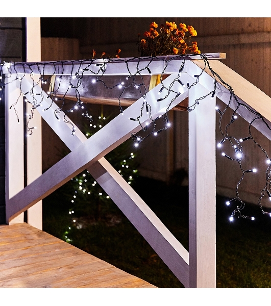 Гирлянда Neon-night Айсикл (бахрома) светодиодный, 2,4 х 0,6 м, черный провод, 230 В, диоды белые, 88 LED