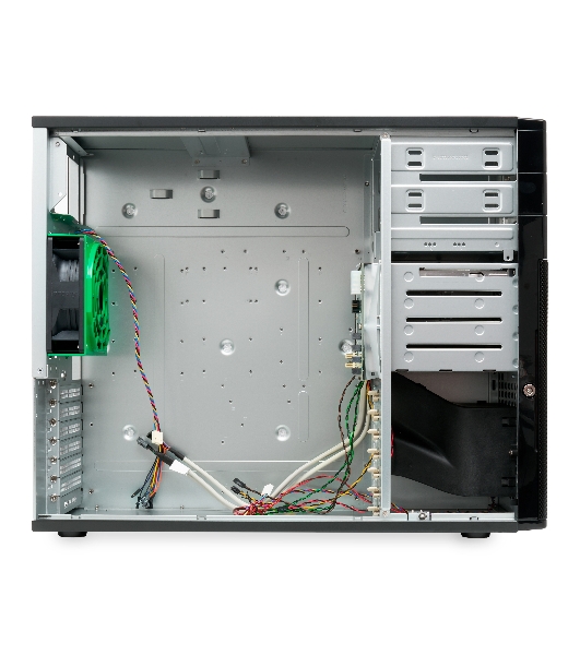 Серверный корпус 4-trays Workstation Chassis 2 x 5.25' drive bays 4 x 3.5' swappable HDD trays; 4-port 6 Gbps SAS/SATA to SATA HDD; no PSU onboard (AC-PS7500 optional)