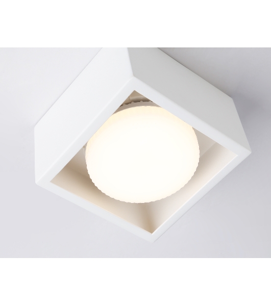 Светильник накладной TN70825 WH белый GX53 max 12W 100*100*60