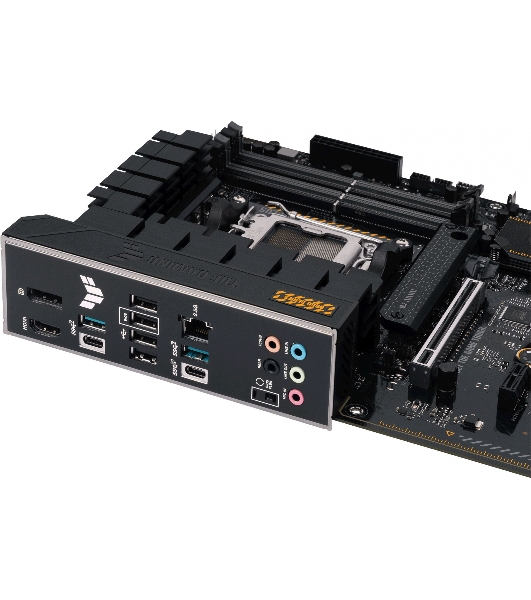Материнская плата ASUS TUF GAMING B650-PLUS, AM5, AMD B650, 4xDDR5, 4xSATA, 3xM.2, 1xPCI-E 4.0 x16, 1xPCI-E 4.0 x4, 2xPCI-E x1, 1xHDMI, 1xDP, 1x 2.5Gb LAN, 2xUSB-A 3.2 Gen 2, 1xUSB-A 3.2 Gen 2x2, 1xUSB-C 3.2 Gen 2, 5x3.5 мм, 7.1, ATX