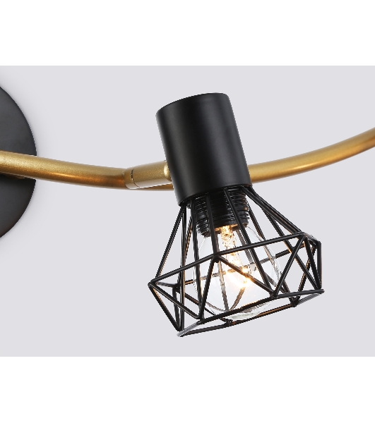 Светильник Ambrella light TR8658/4 BK/GD черный/золото E14/4 max 60W 750*100*185